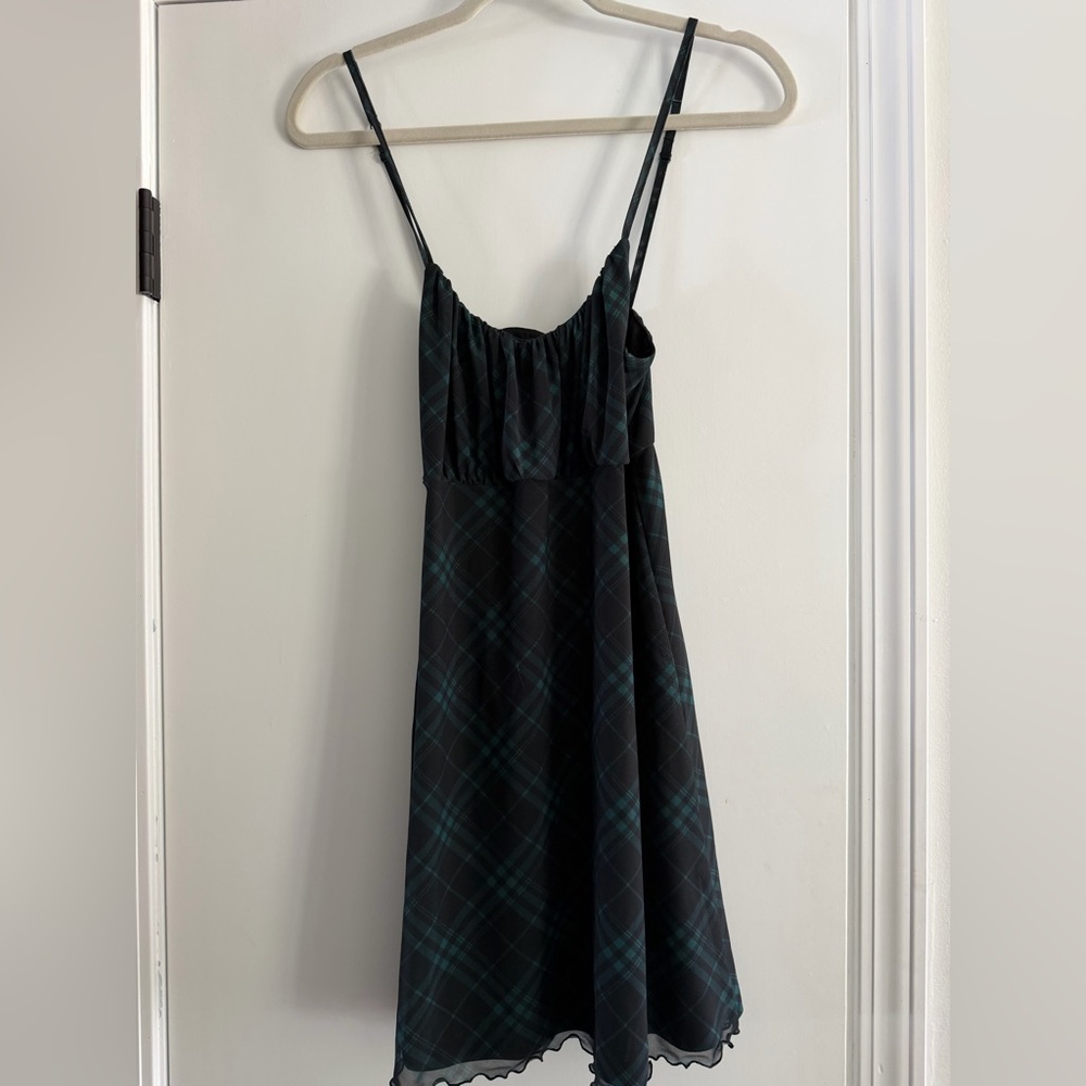 Hollister Black and Teal Apparel
